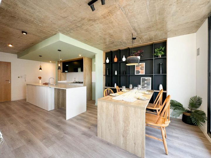 9 DE JULIO  508   -  A ESTRENAR   - PISO  EXCLUSIVO -