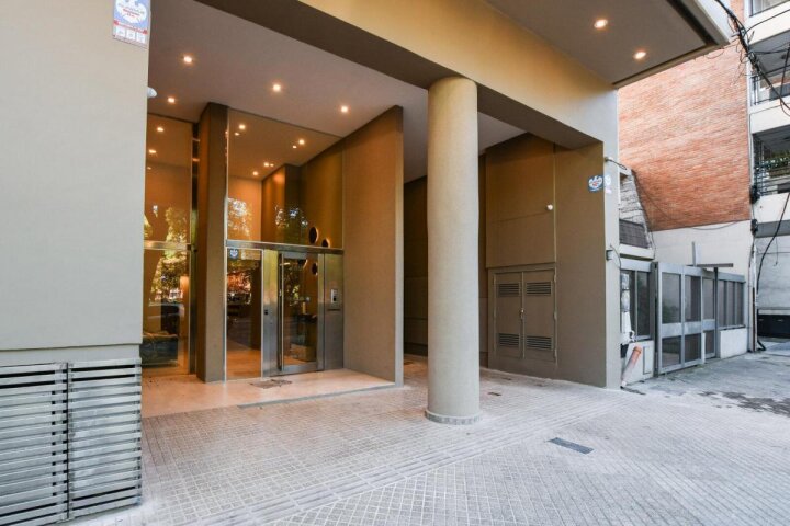 AV. PELLEGRINI 2680 - 1 DORMITORIO -
