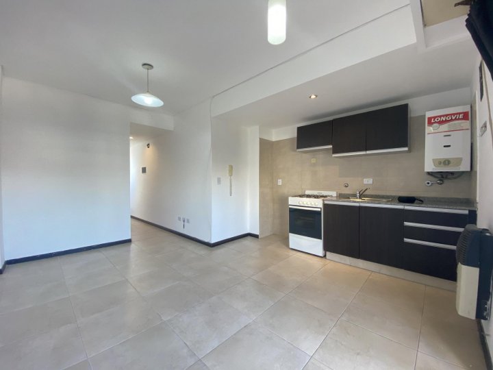 MONTEVIDEO   3427  -  MONOAMBIENTE  -