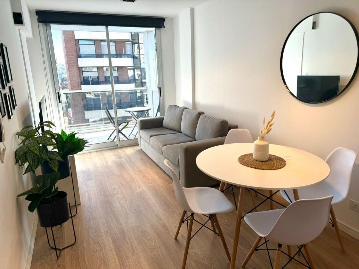 PARAGUAY 555 -  1 DORMITORIO C/BALCÓN TERRAZA AL FRENTE  -  A ESTRENAR  -